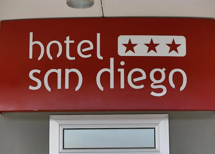 מלון San Diego 3*