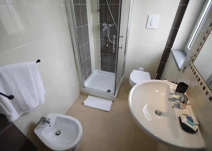 מלון San Diego 3*